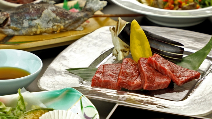 【上州牛】旨みたっぷり上州牛のステーキと創作和洋の夕食、体に優しい和朝食、カジュアルな源泉宿